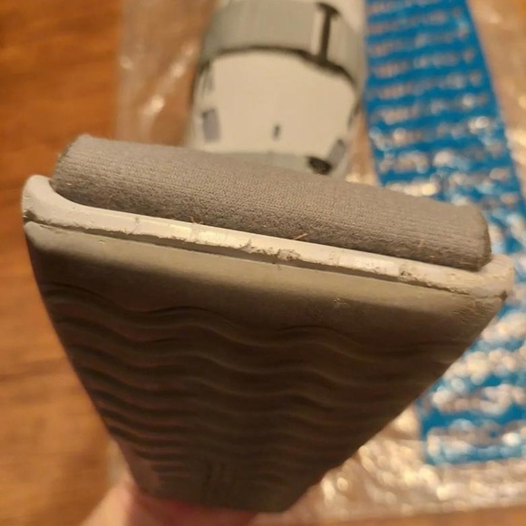 Aircast Walking Boot - Picture 3 of 10